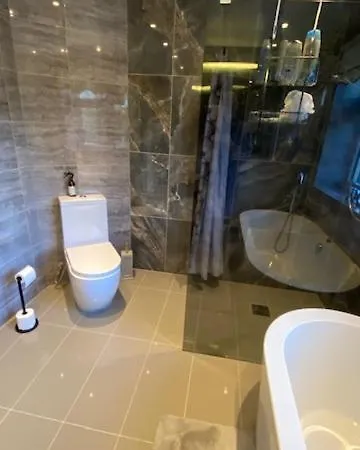 Stunning Double Bedroom Greenwich London With Private Bathroom Exterior photo
