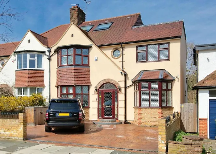 Stunning Double Bedroom Greenwich London With Private Bathroom